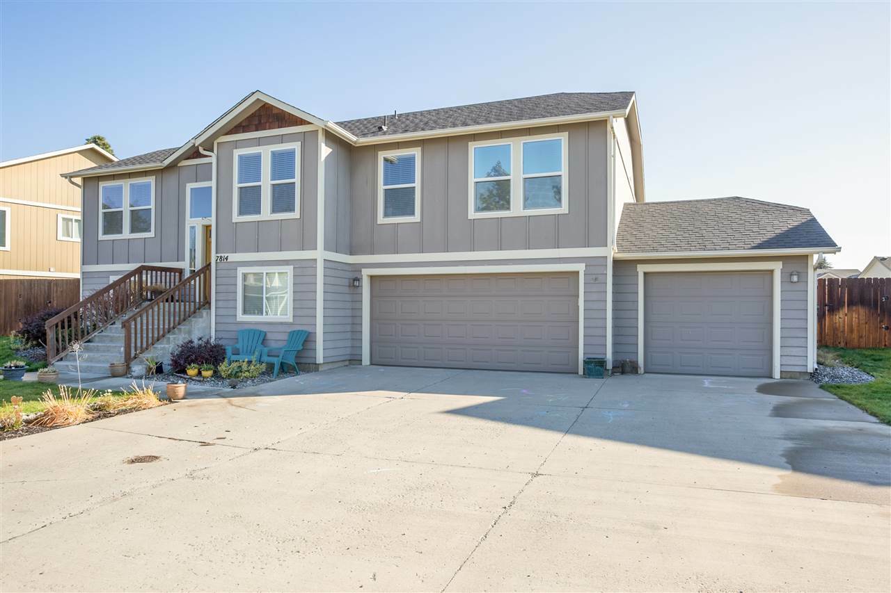 Property Photo: 7814 N Ash Ln WA 99208