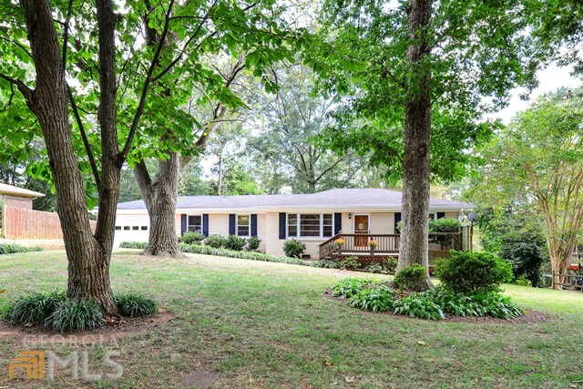 Property Photo:  2053 Warren Dr  GA 30106 