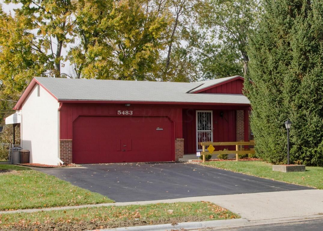 Property Photo:  5483 Maple Canyon Avenue  OH 43229