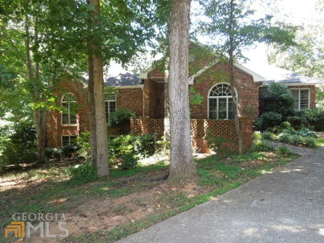 Property Photo:  420 Collegiate Dr  GA 30127 