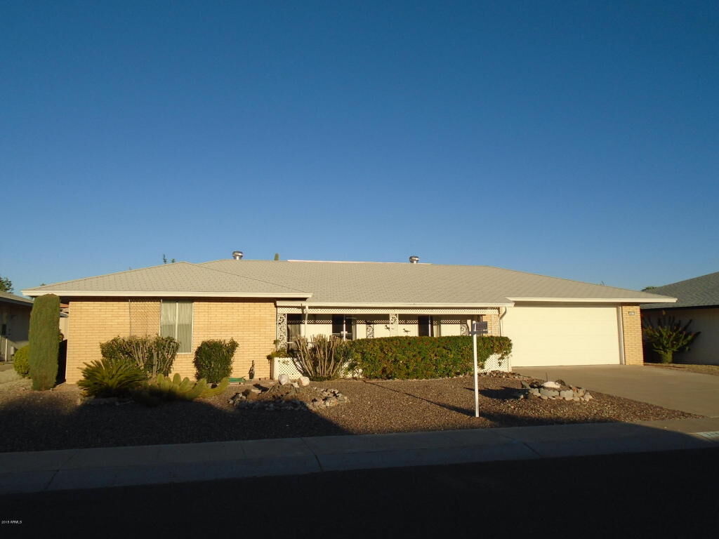 Property Photo: 16613 N Orchard Hills Drive AZ 85351