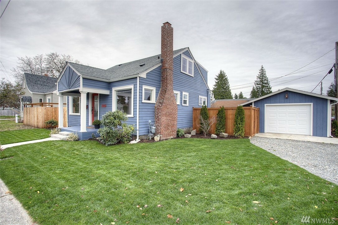 Property Photo:  1107 S Proctor  WA 98405 