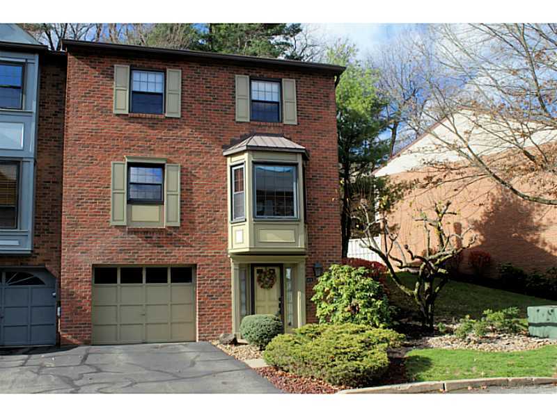 Property Photo:  481 Cannongate Drive  PA 15146 