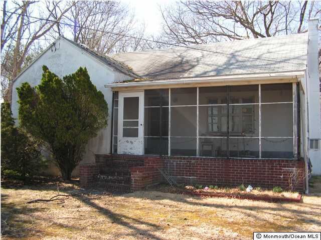 Property Photo:  500 Lakewood Farmingdale Road  NJ 07731 