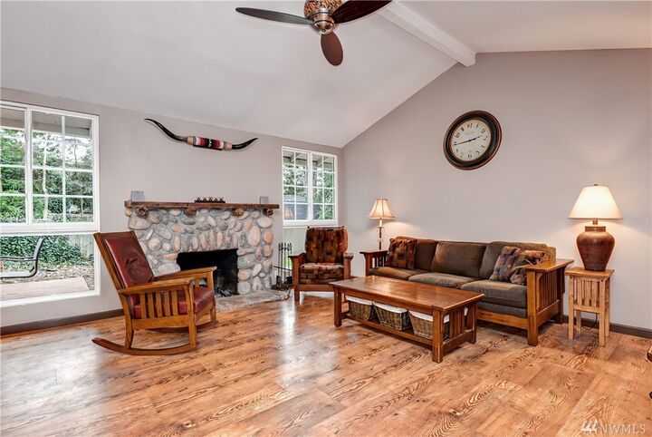 Property Photo: 12825 NE 136th Street WA 98034