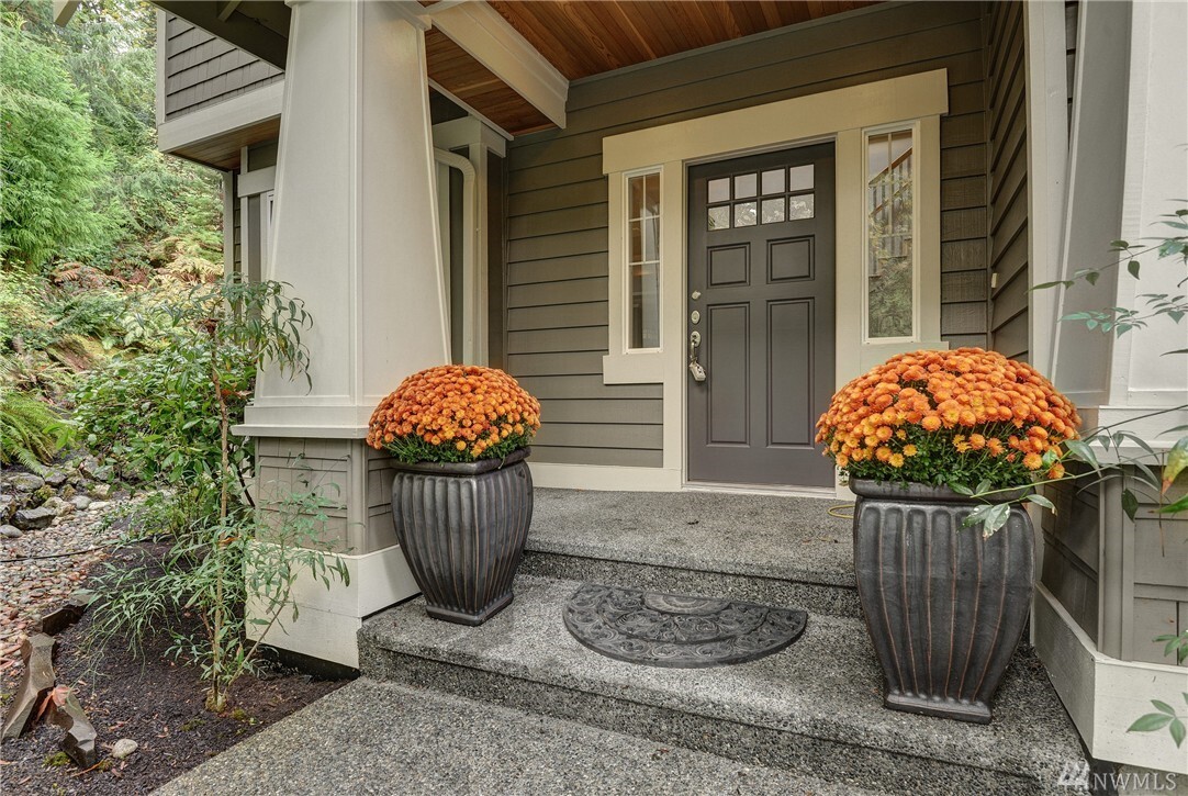 Property Photo: 11036 NE 24th Street WA 98004