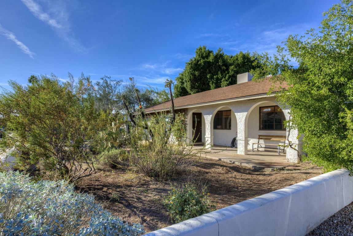 Property Photo: 2108 E Colgate Drive AZ 85283