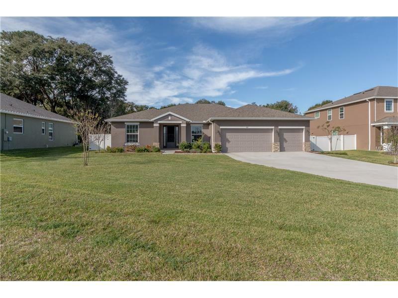 Property Photo:  641 Lake Cove Pointe Circle  FL 34787 