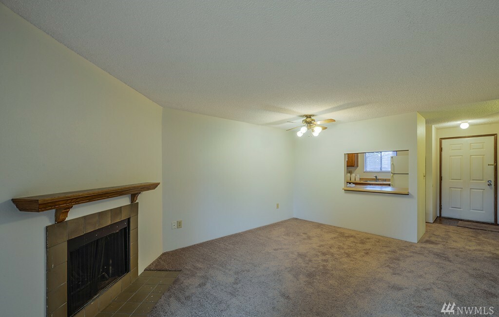 Property Photo:  3428 I St NE H103  WA 98002 