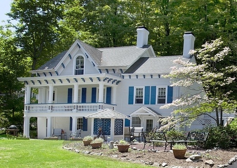 Property Photo:  150 Mountain Ave  NJ 07444 