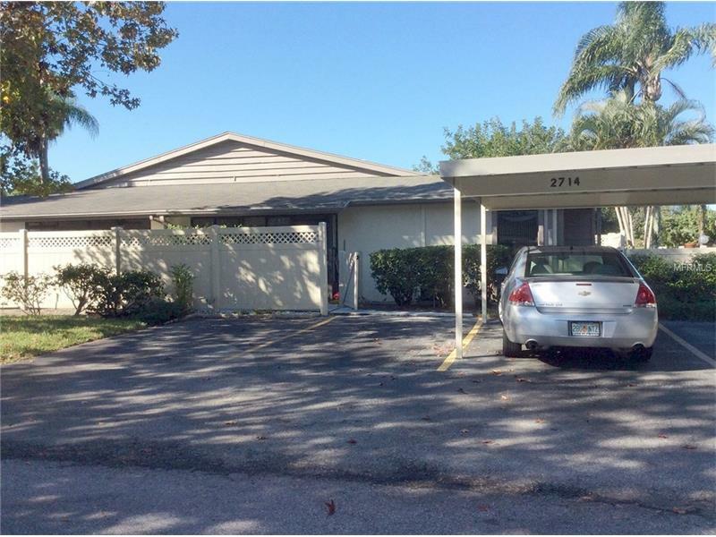Property Photo: 2714 29th Avenue W FL 34205