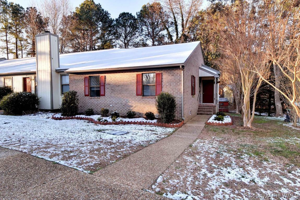 Property Photo:  58 James Square  VA 23185 