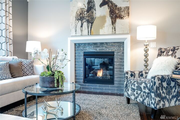 Property Photo: 13308 Wigen Rd SW 20 WA 98087