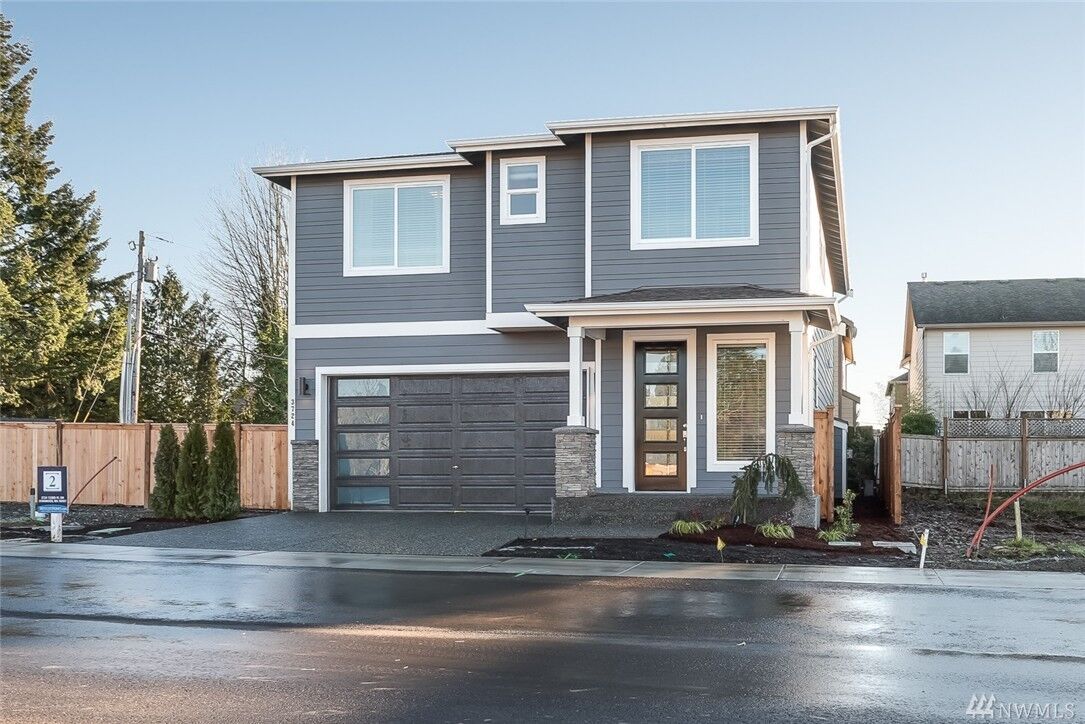 Property Photo: 13306 Wigen Rd SW 21 WA 98087