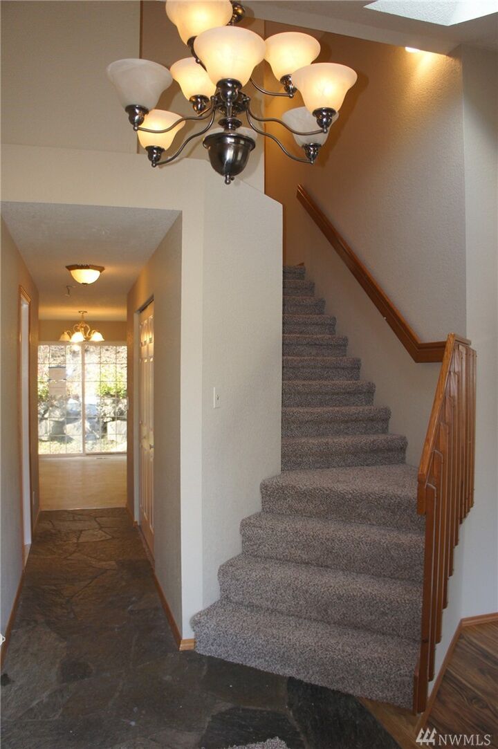 Property Photo: 21 NE View Court WA 98528