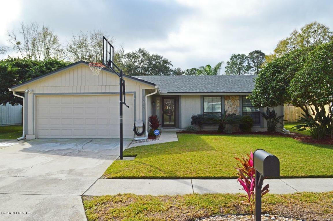 Property Photo:  4626 Wassail Drive  FL 32257 