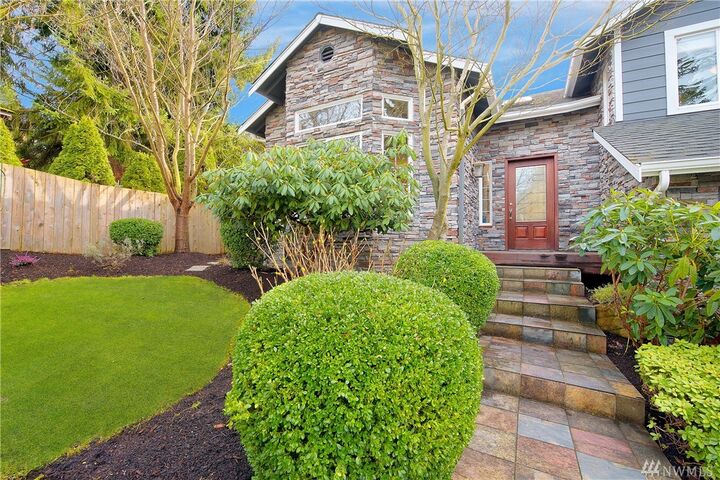 Property Photo: 2547 NE 97th Street WA 98115