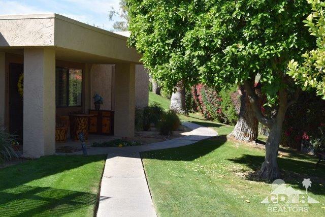 Property Photo:  73938 Saquaro Court  CA 92260 