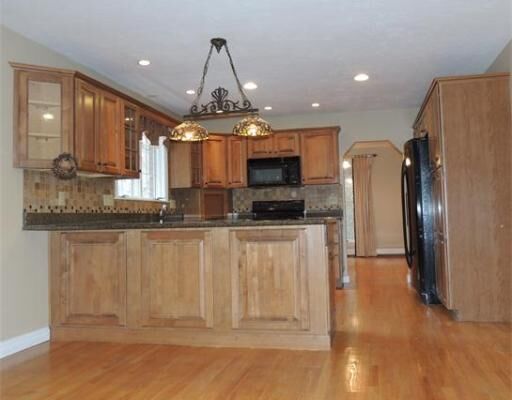 Property Photo:  17 Wayside Lane  MA 02021 