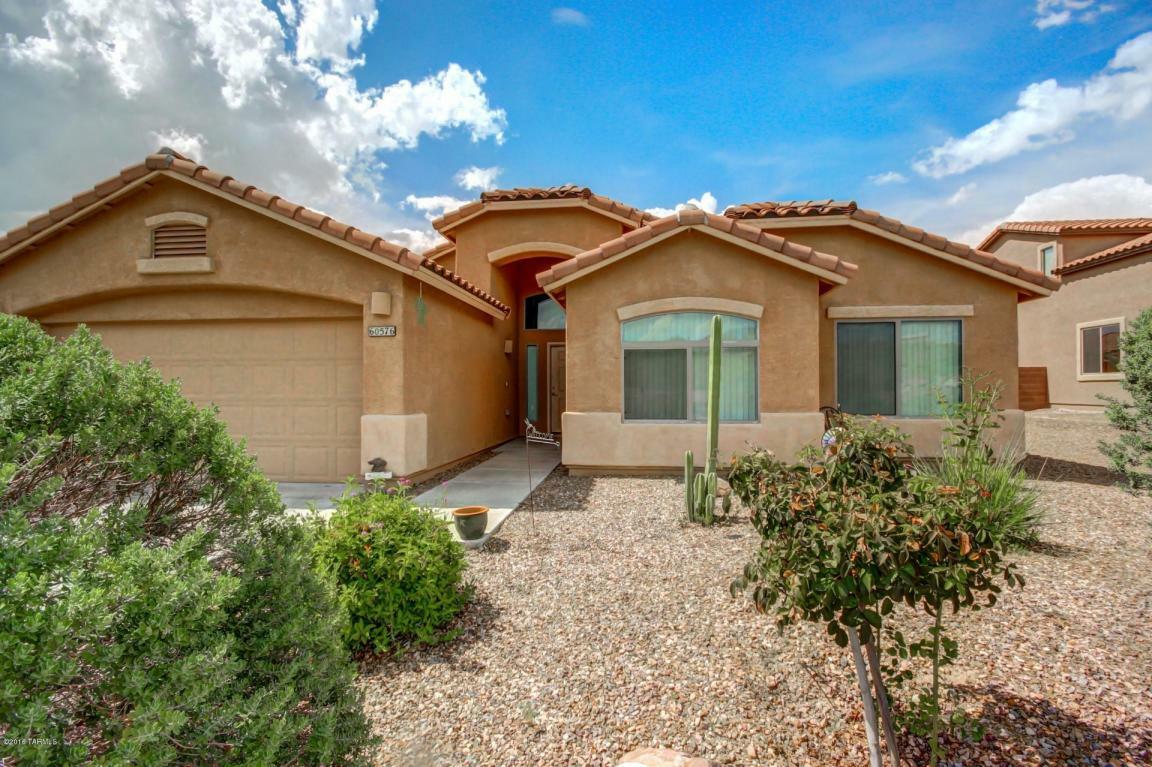 Property Photo:  60576 Eagle Mountain Drive  AZ 85739 