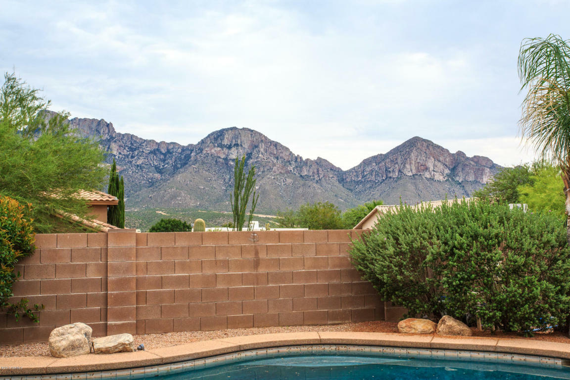 Property Photo: 1540 E Ganymede Drive AZ 85737