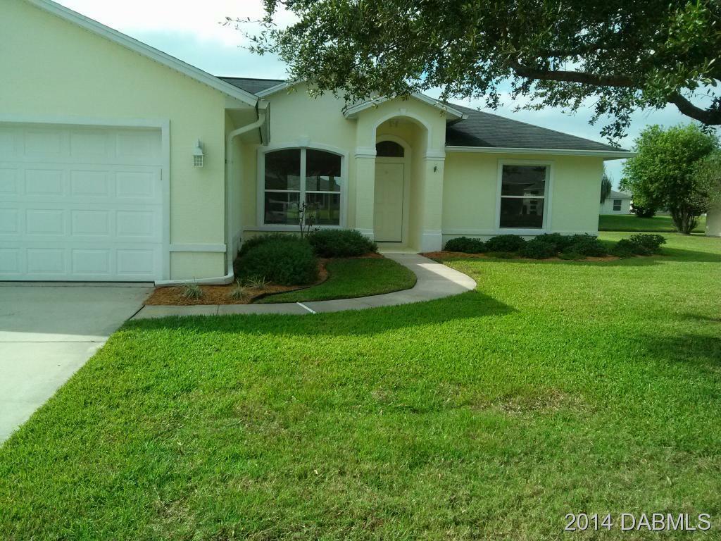 Property Photo: 1865 Forough Circle FL 32128