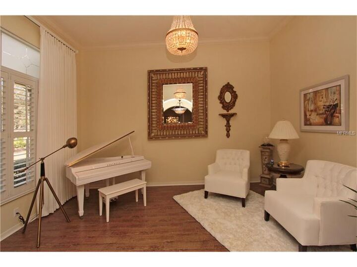 Property Photo:  1912 Curry Road  FL 33549 