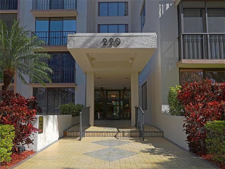 Property Photo:  220 Belleview Boulevard 502  FL 33756 