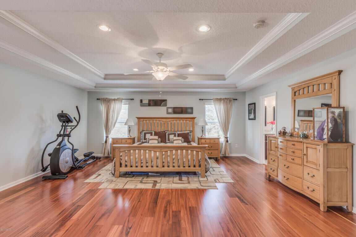 Property Photo:  1016 Dunstable Lane  FL 32081 