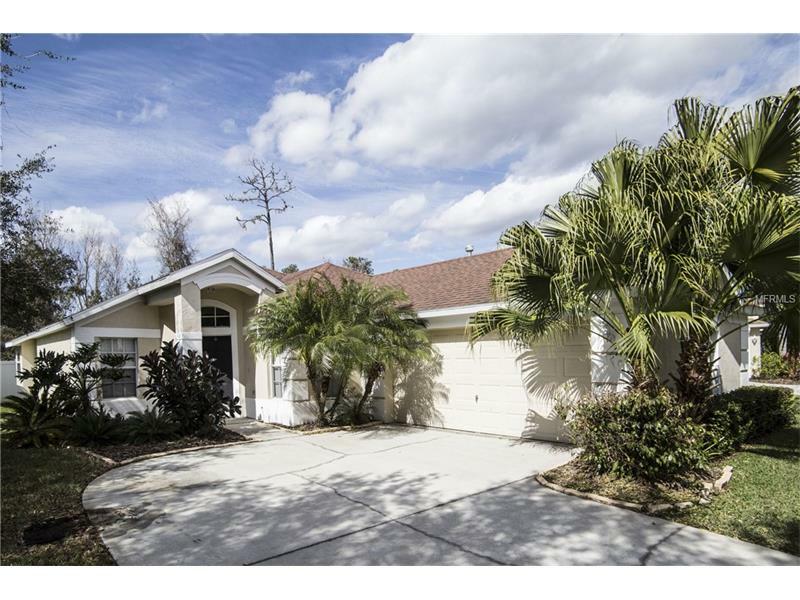 Property Photo: 16852 Hawkridge Road FL 33547