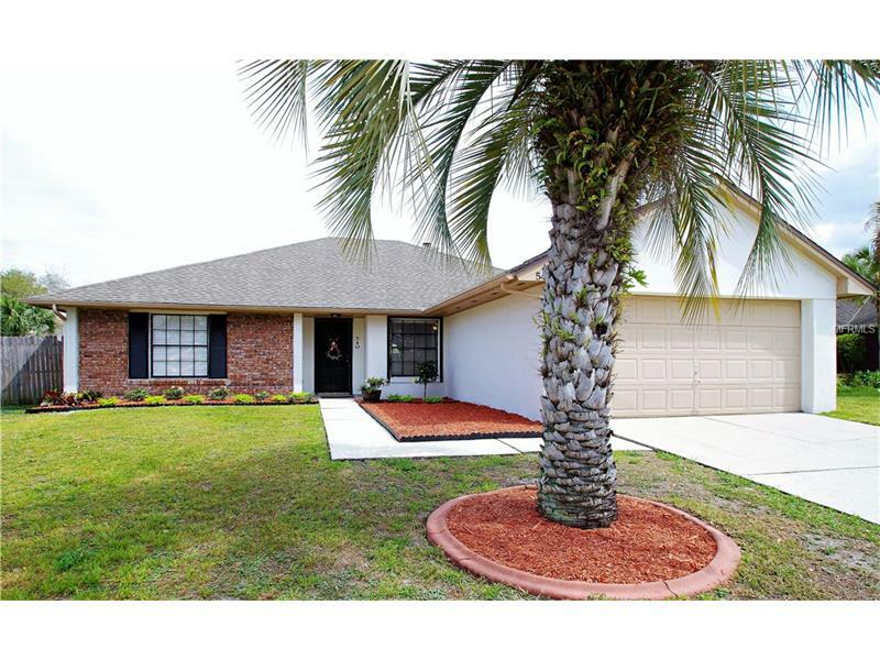 Property Photo:  540 Silvergate Loop  FL 32746 