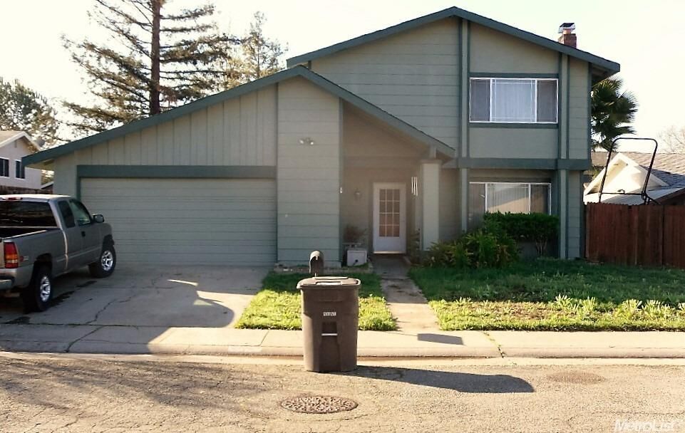 Property Photo: 6653 Creekmont Way CA 95621