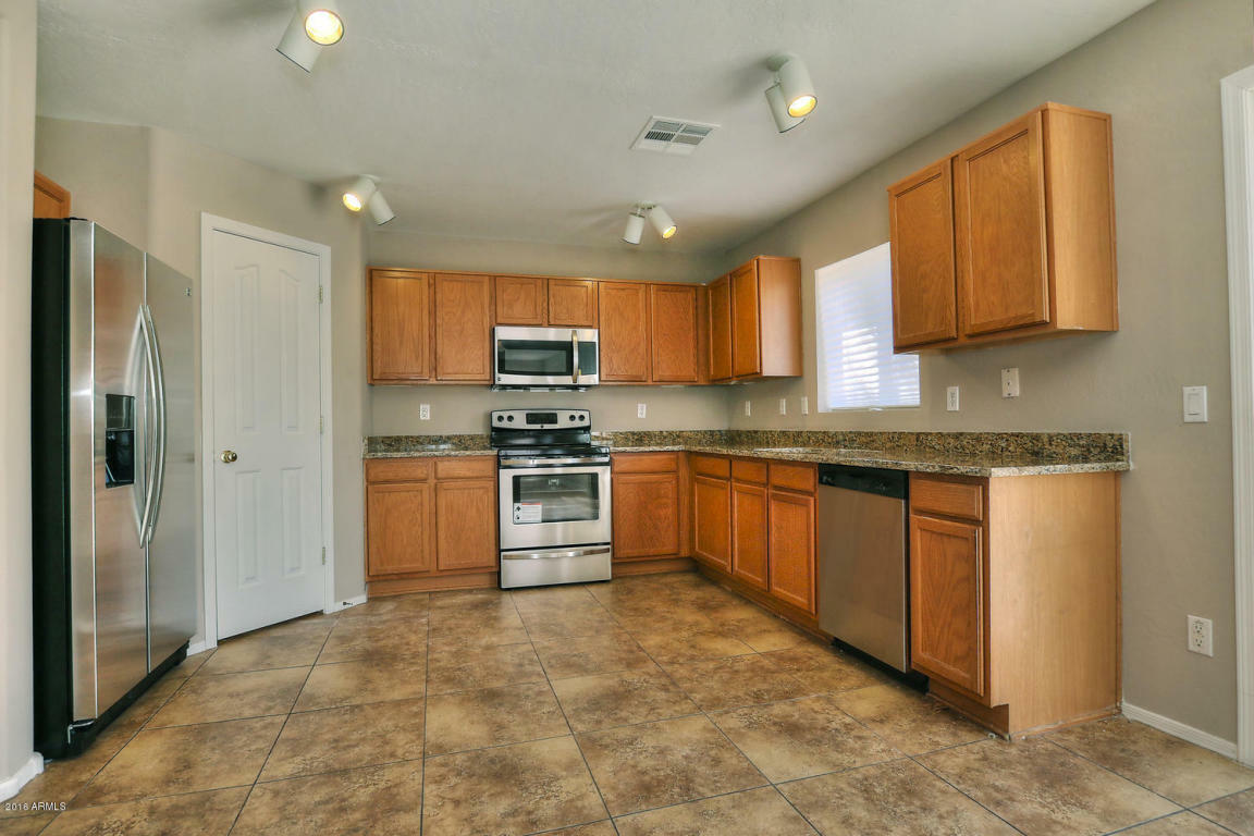 Property Photo:  28458 N Epidote Drive  AZ 85143 