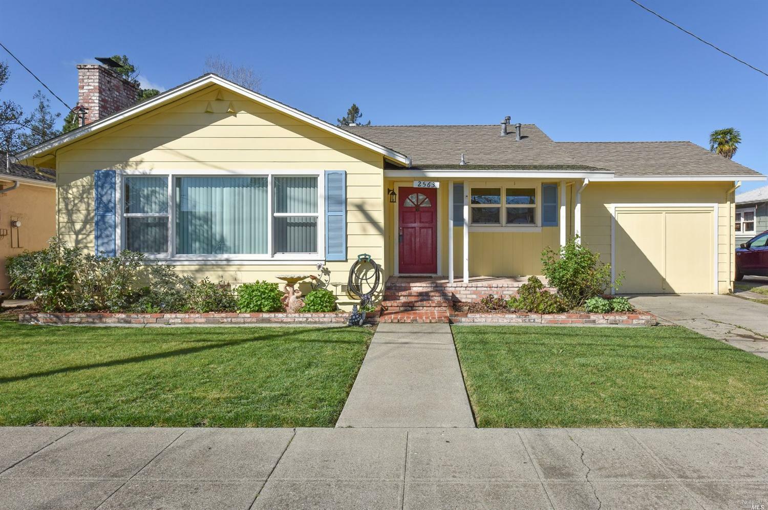 Property Photo:  2563 Yajome Street  CA 94558 