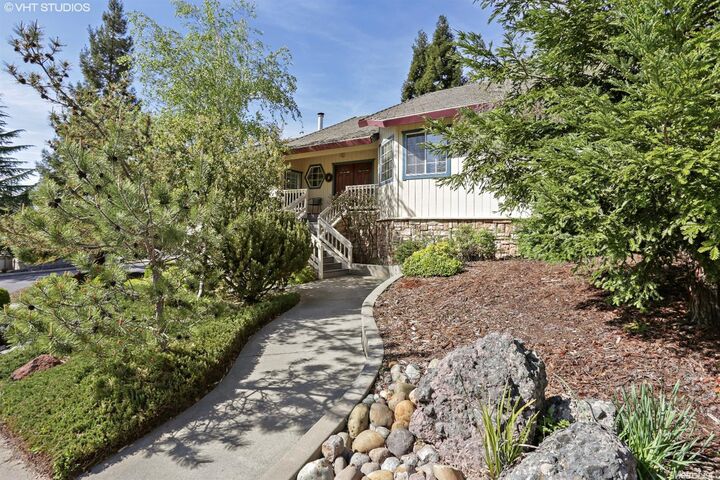 12045 Peregrine Way  Auburn CA 95603 photo