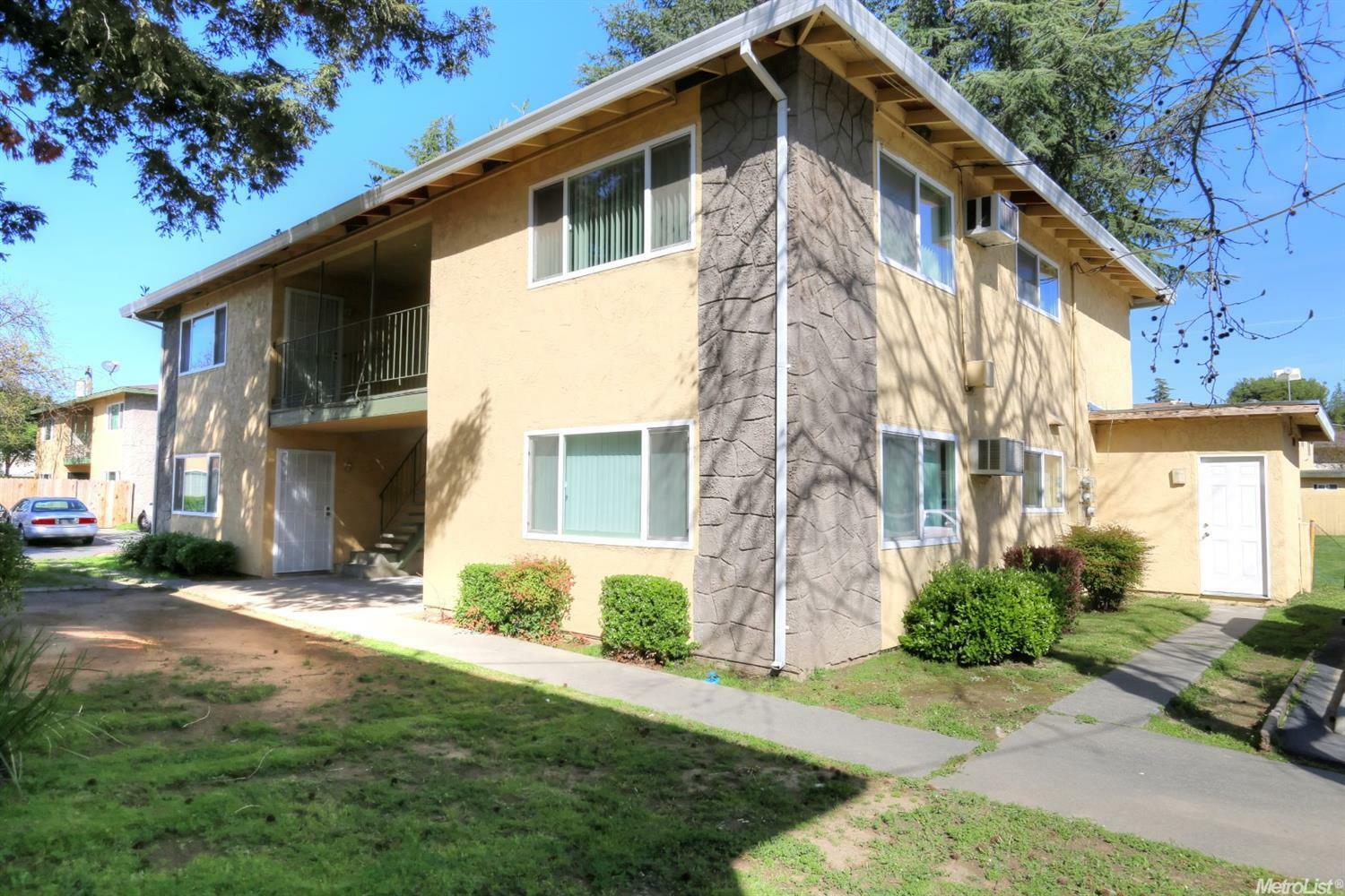 Property Photo:  4565 Ashcroft Avenue  CA 95841 