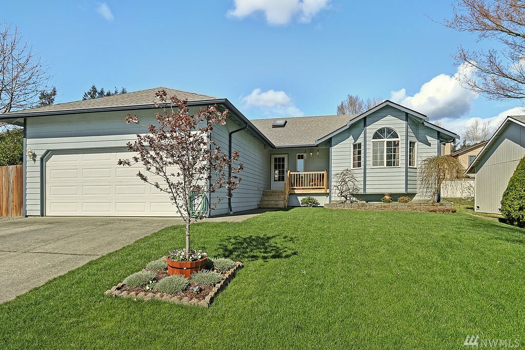 Property Photo:  23 113th Place SE  WA 98208 