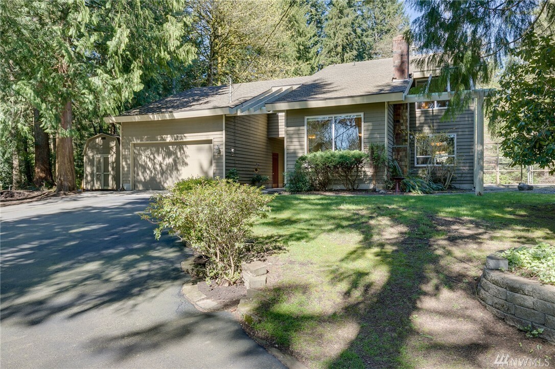 Property Photo:  18104 NE 196th St  WA 98077 