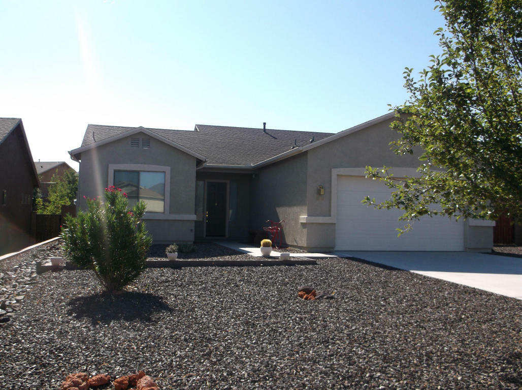 Property Photo:  610 S Box Canyon Rd  AZ 86322 