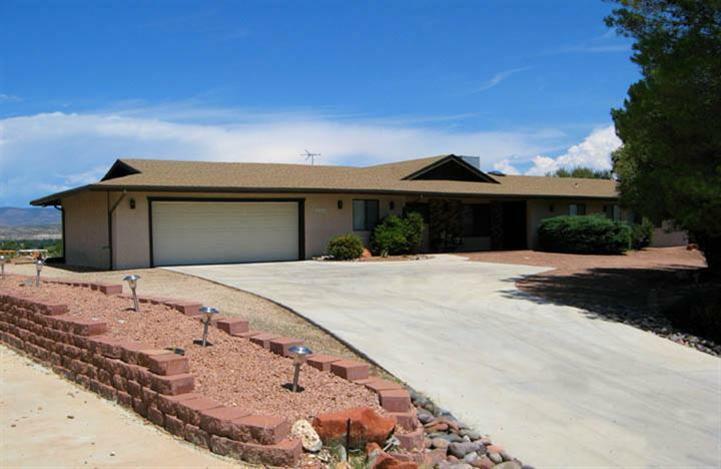 Property Photo:  1588 S Carpenter Lane  AZ 86326 