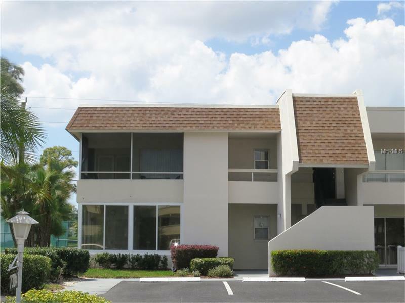 Property Photo:  7304 W Country Club Drive N 213  FL 34243 