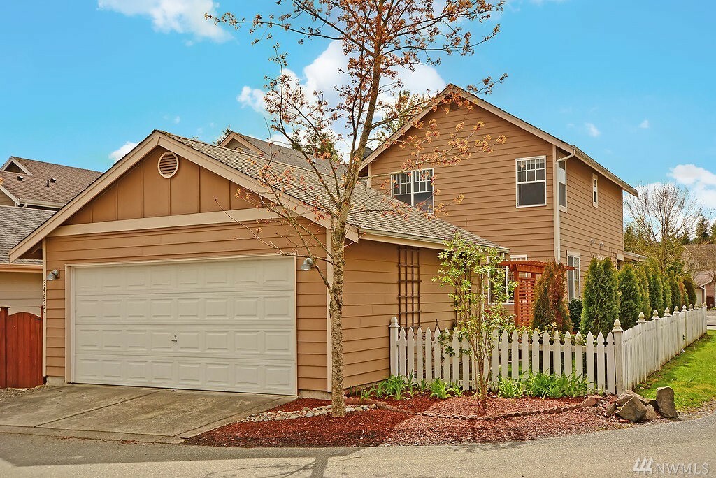 Property Photo:  34630 SE Kinsey St  WA 98065 