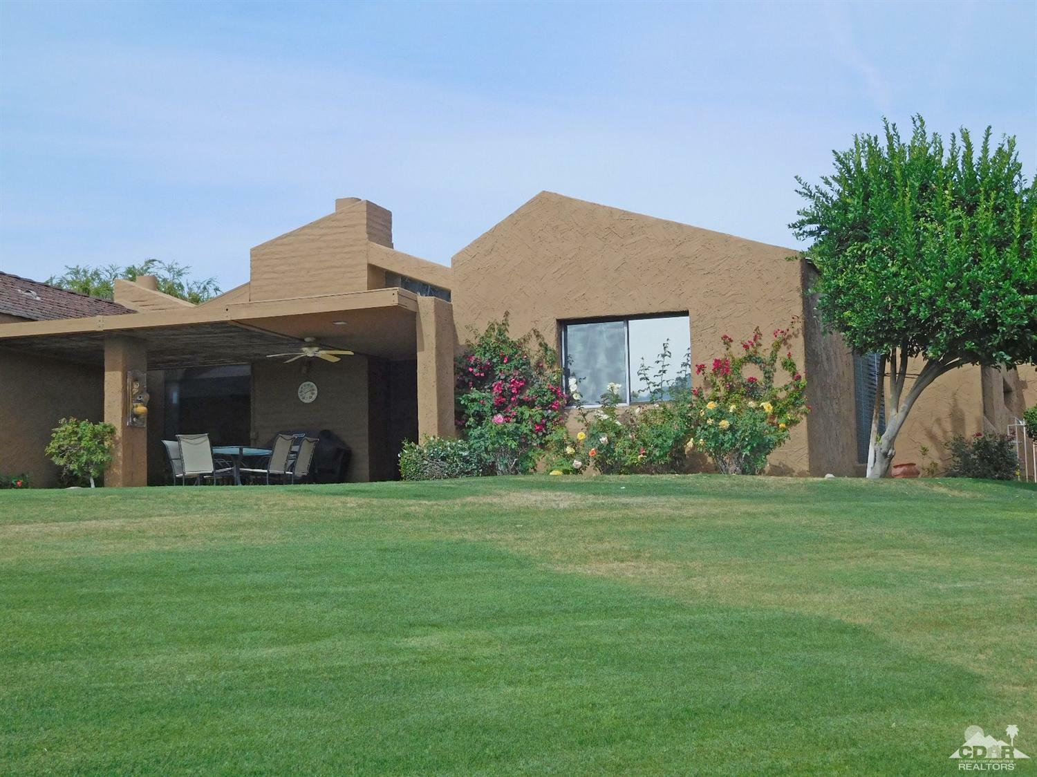Property Photo: 73383 Oriole Court CA 92260