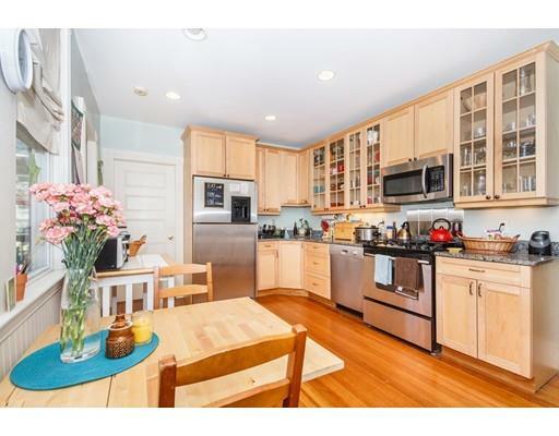 Property Photo:  33 Adams St 4  MA 02125 