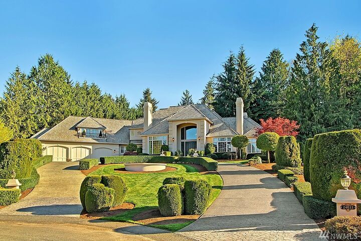 24033 NE 64th Ct  Redmond WA 98053 photo