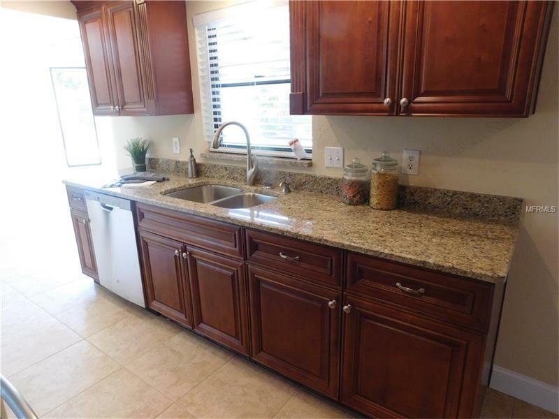 Property Photo:  871 Panda Road  FL 34293 