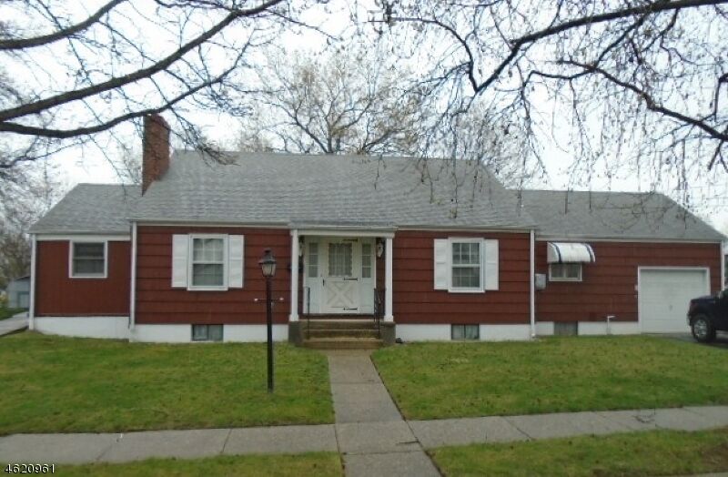 Property Photo: 17 Clausen Rd NJ 08817