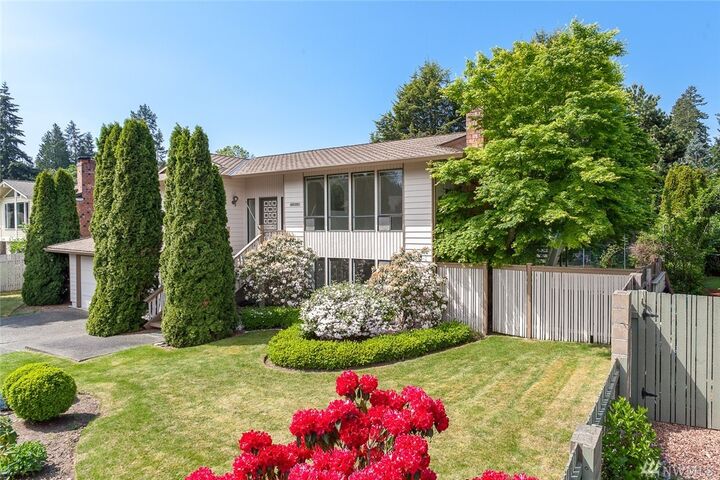 Property Photo:  23816 106th Place W  WA 98020 