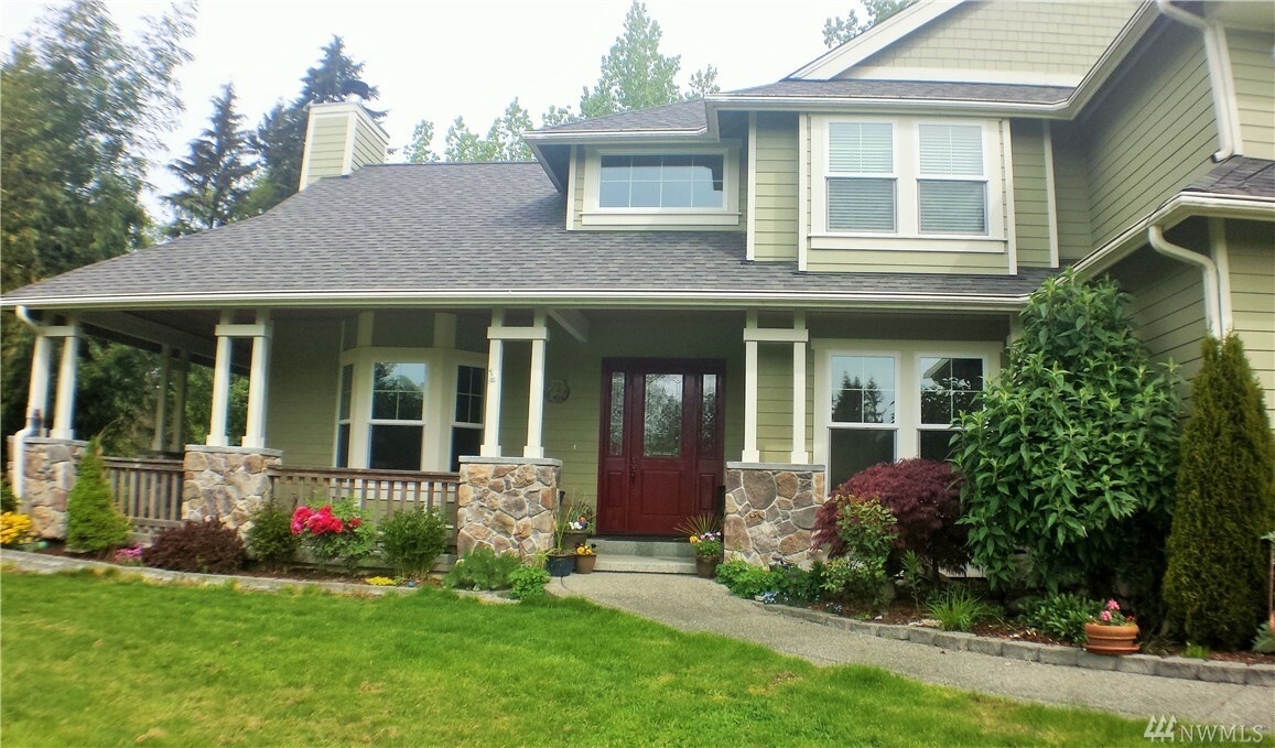 Property Photo:  14909 Three Lakes Road  WA 98290 