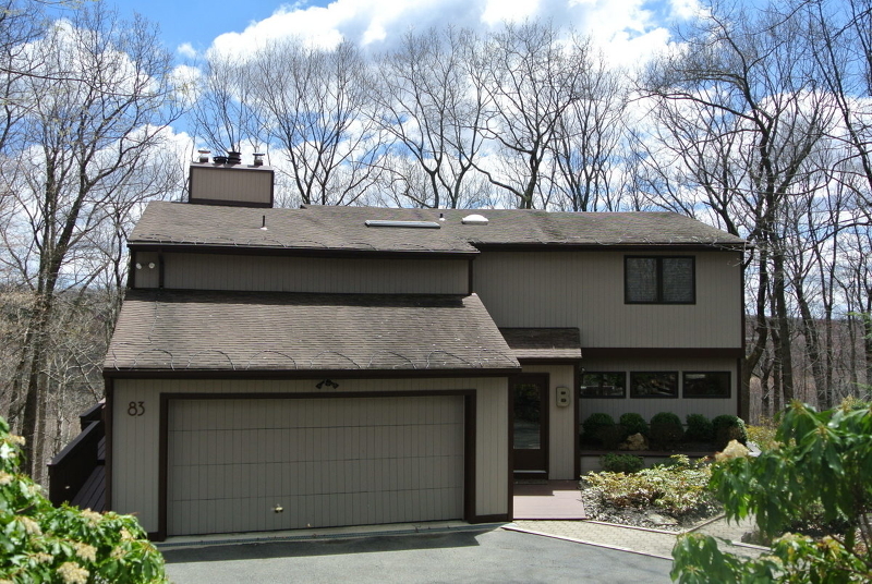 Property Photo:  83 Ridge Rd  NJ 07871 